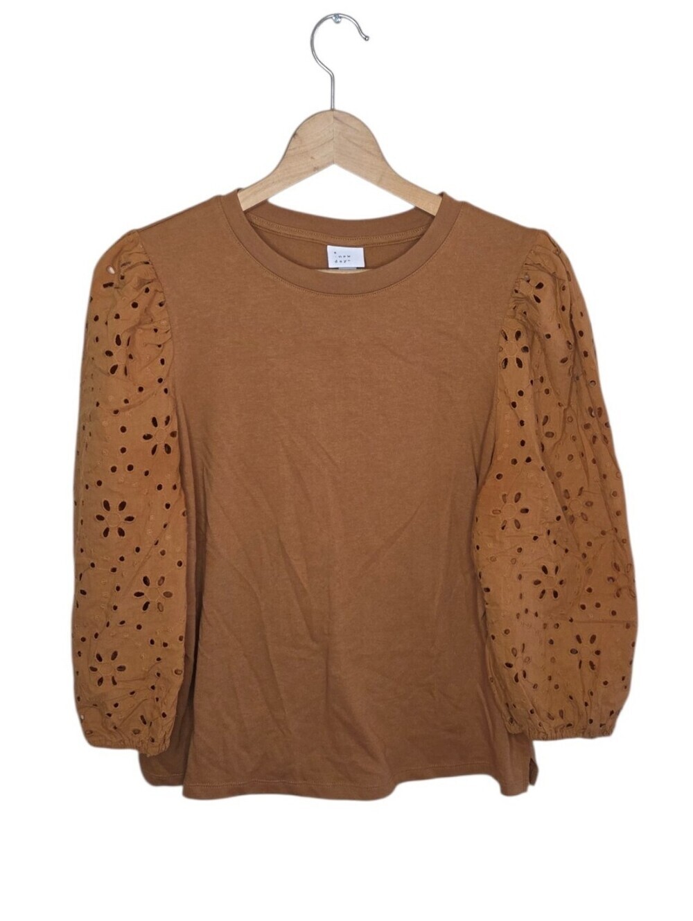 A New Day Burnt Orange Eyelet Puff Sleeve Crewneck Top Size Medium